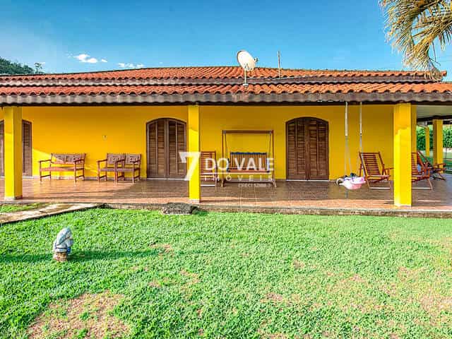 Foto 1 de Chácara Pé na Água|4 Dorm | 3 Suítes|Santa Branca-SP