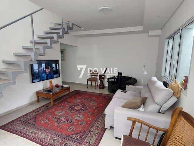 Foto 1 de Casa à venda | Villa Branca | 3 Dorm | 1 Suíte | Planejados | 165 m²
