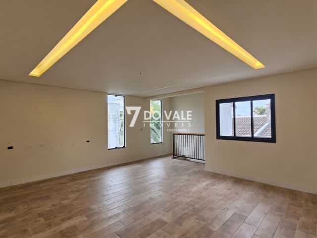 Foto 1 de Sobrado | Villa Branca | 3 Suítes com Closet | Área Gourmet | 220 m²