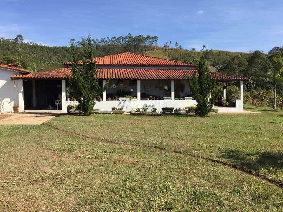 Foto 1 de PARAÍSO EM IGARATÁ-7 QUARTOS-PISCINA, LAGOS E CHURRASQUEIRA-ACEITA PERMUTA
