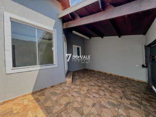 Foto 1 de Casa à venda | Villa Branca | 3 Dorm | 1 Suíte | Edícula | 175 m²