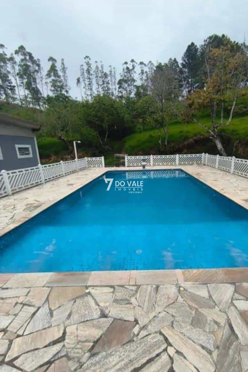 Foto 1 de Chácara à venda | Igaratá | 2 Casas | Piscina e Lago | 8.000 m²