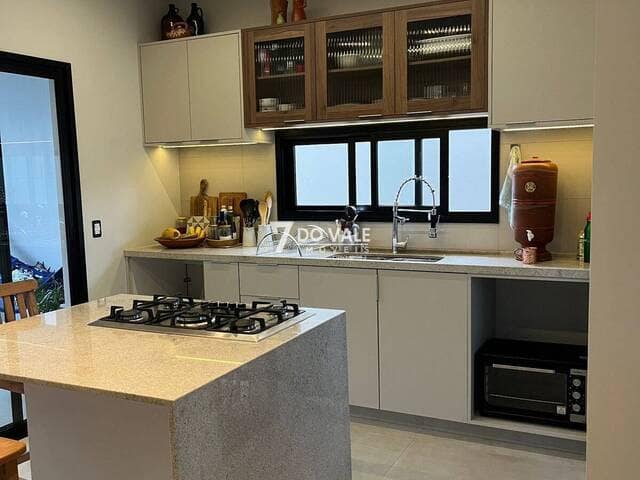 Foto 1 de casa-terrea-alto-padrao-a-venda-bairro-cidade-3-dormitorios-2-suites-area-g