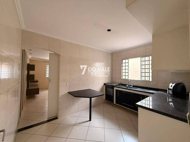 Foto 1 de OPORTUNIDADE CASA 2 DORMITÓRIOS NO PARQUE CALIFÓRNIA-JACAREÍ