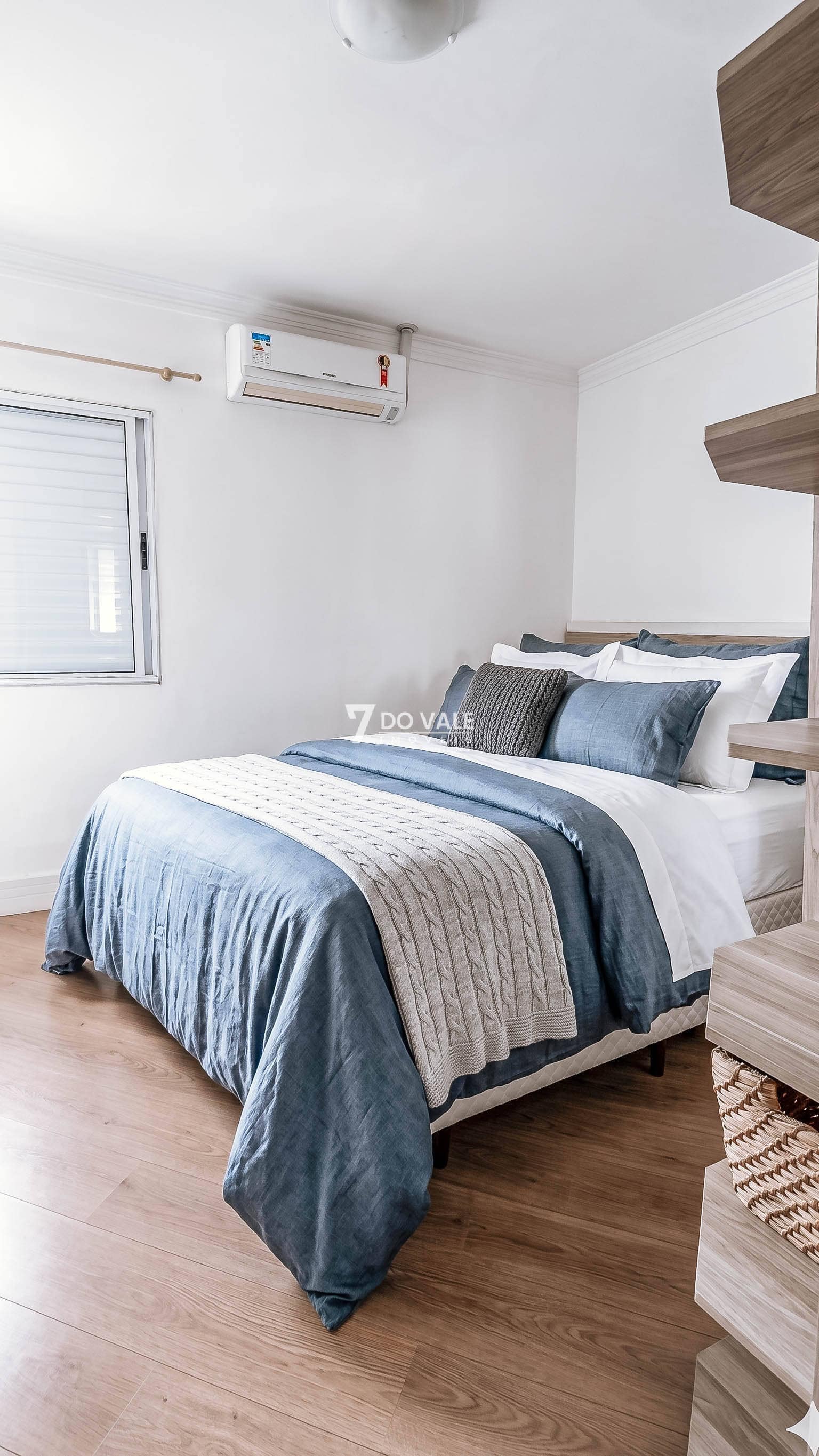 Foto 2 de CASA 3 DORMITÓRIOS SENDO 1 SUÍTE-ÁREA GOURMET-3 VAGAS-VILLA BRANCA