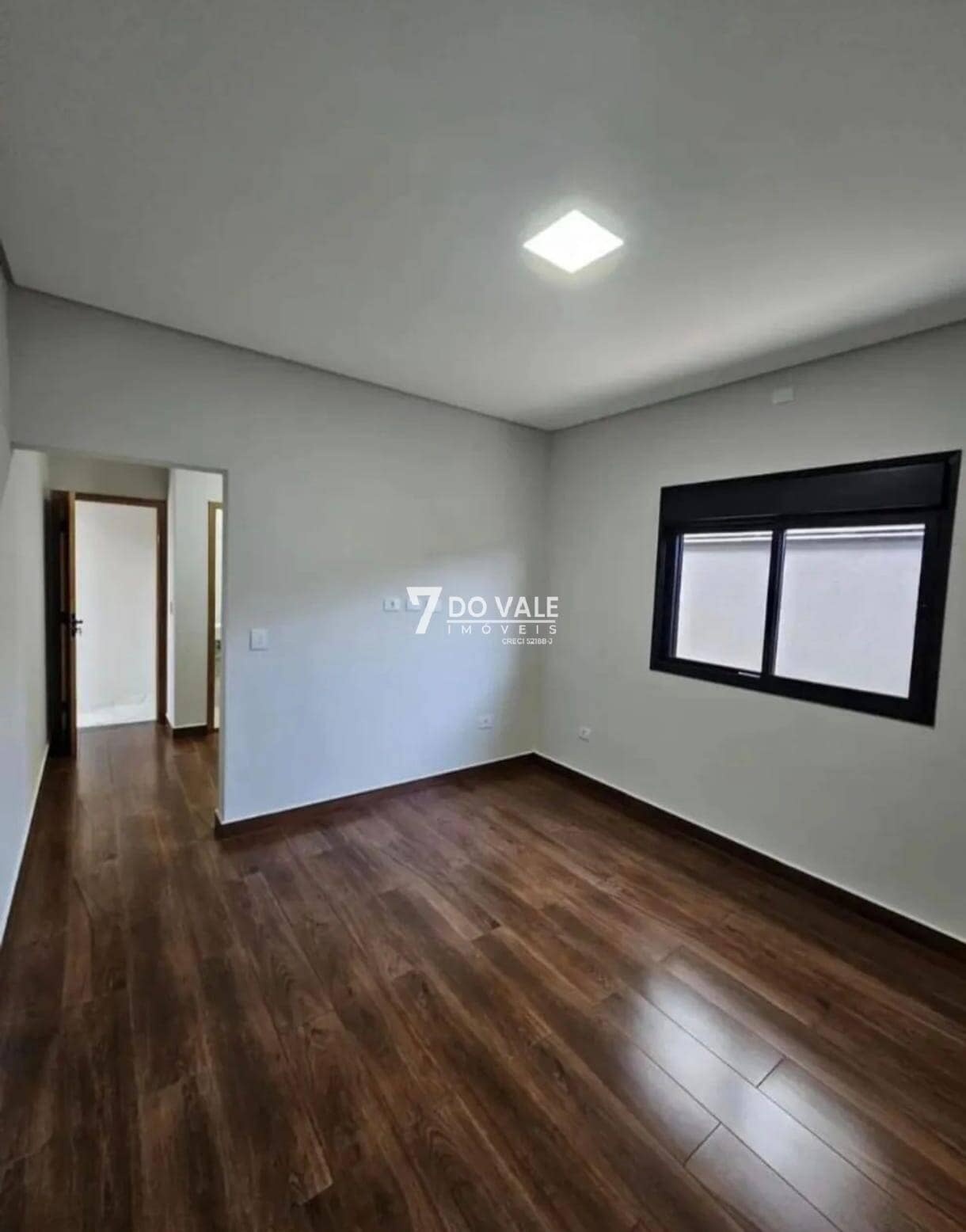 Foto 4 de CASA EXCLUSIVA À VENDA-COND.VEREDA DOS CAMPOS-JÁ COM ARMÁRIOS PLANEJADOS