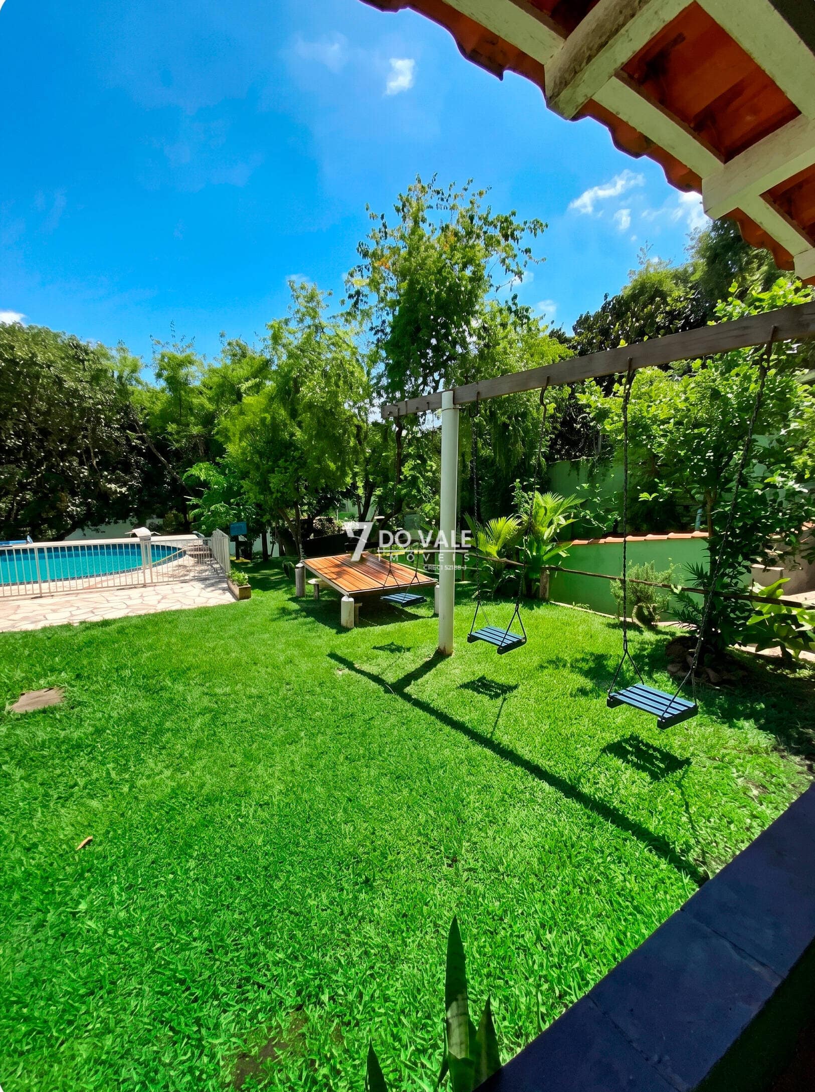 Foto 4 de Chácara Santa Branca | 6 Dormitórios | 5 Banheiros | 6 Vagas | 1.887 m²