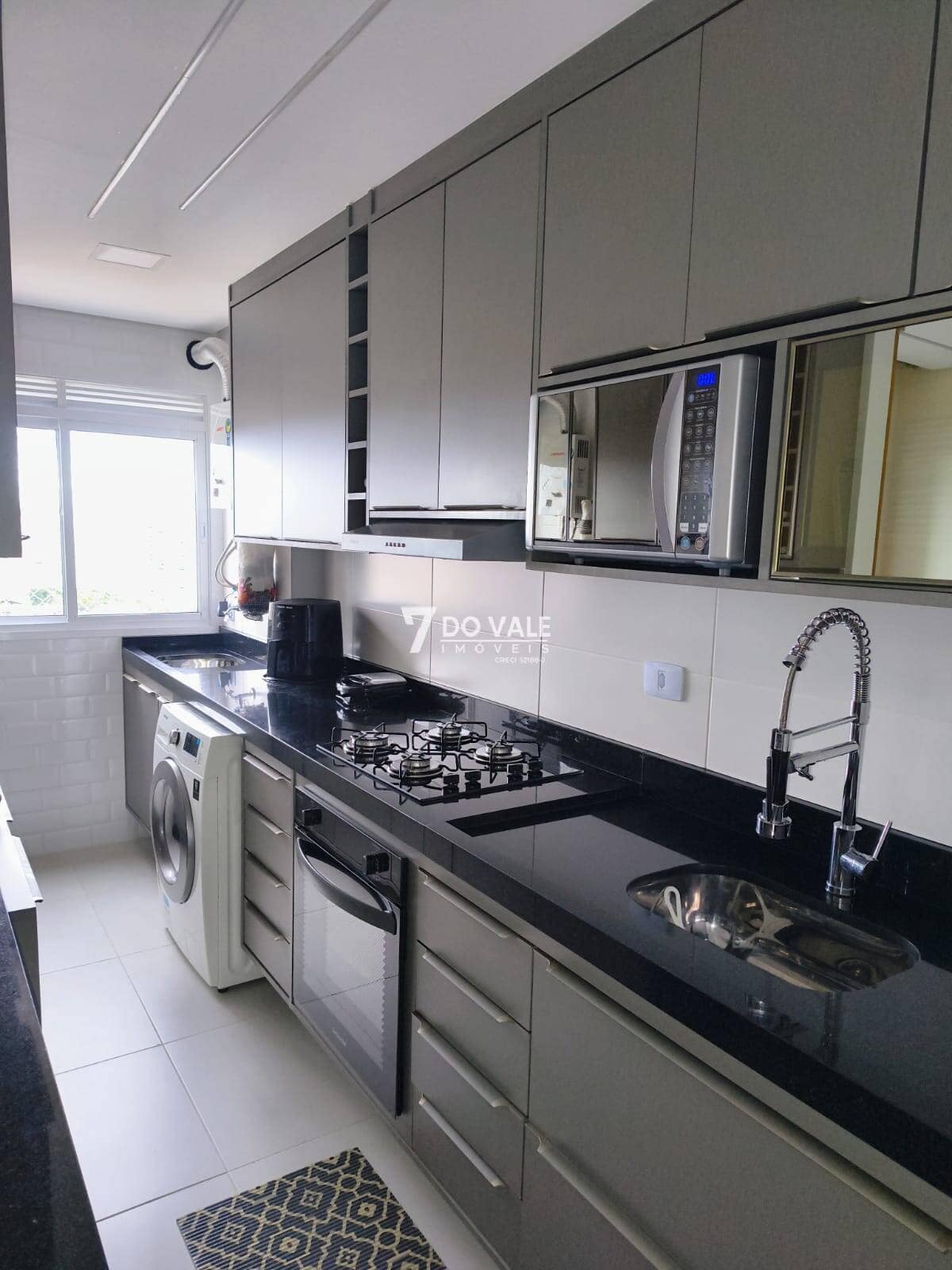 Foto 4 de OPORTUNIDADE APARTAMENTO NO JARDIM CALIFÓRNIA-VARANDA C CHURRASQUEIRA
