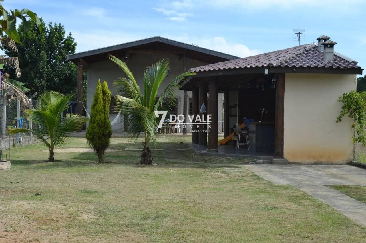 Foto 2 de Chacara em Cacapava com Area Gourmet, Pomar e Lazer Completo
