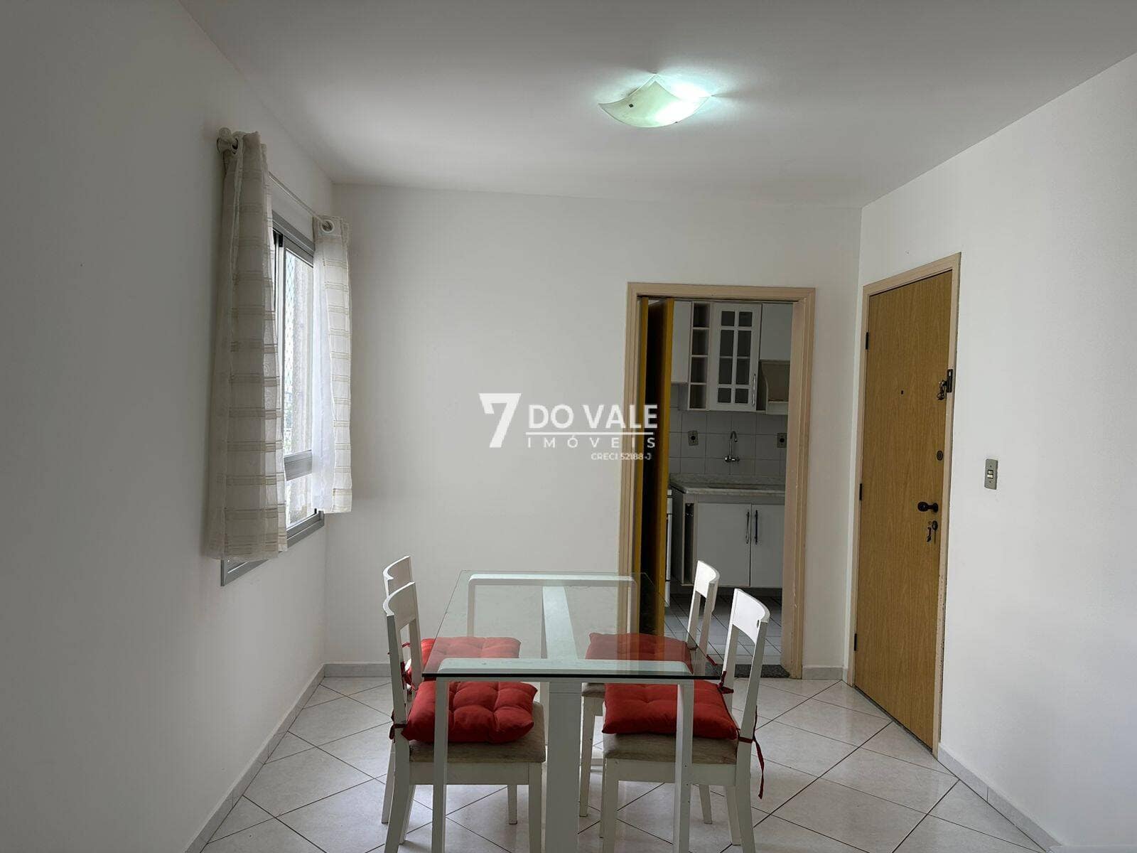 Foto 3 de APARTAMENTO 2 DORMITÓRIOS MOBILIADO I JD ESPLANADA / COLINAS