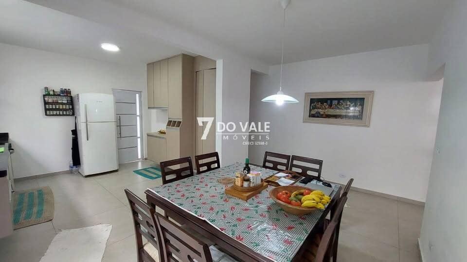 Foto 3 de Casa à venda | Villa Branca | 3 Dorm | 1 Suíte | Planejados | 165 m²