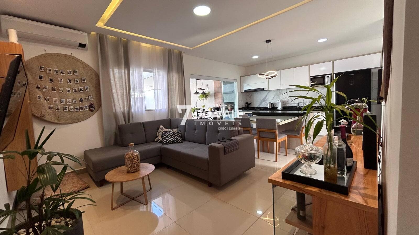 Foto principal de Casa Térrea | Villa Branca | 3 Dorm | Suíte com Closet | Piscina | Planejados