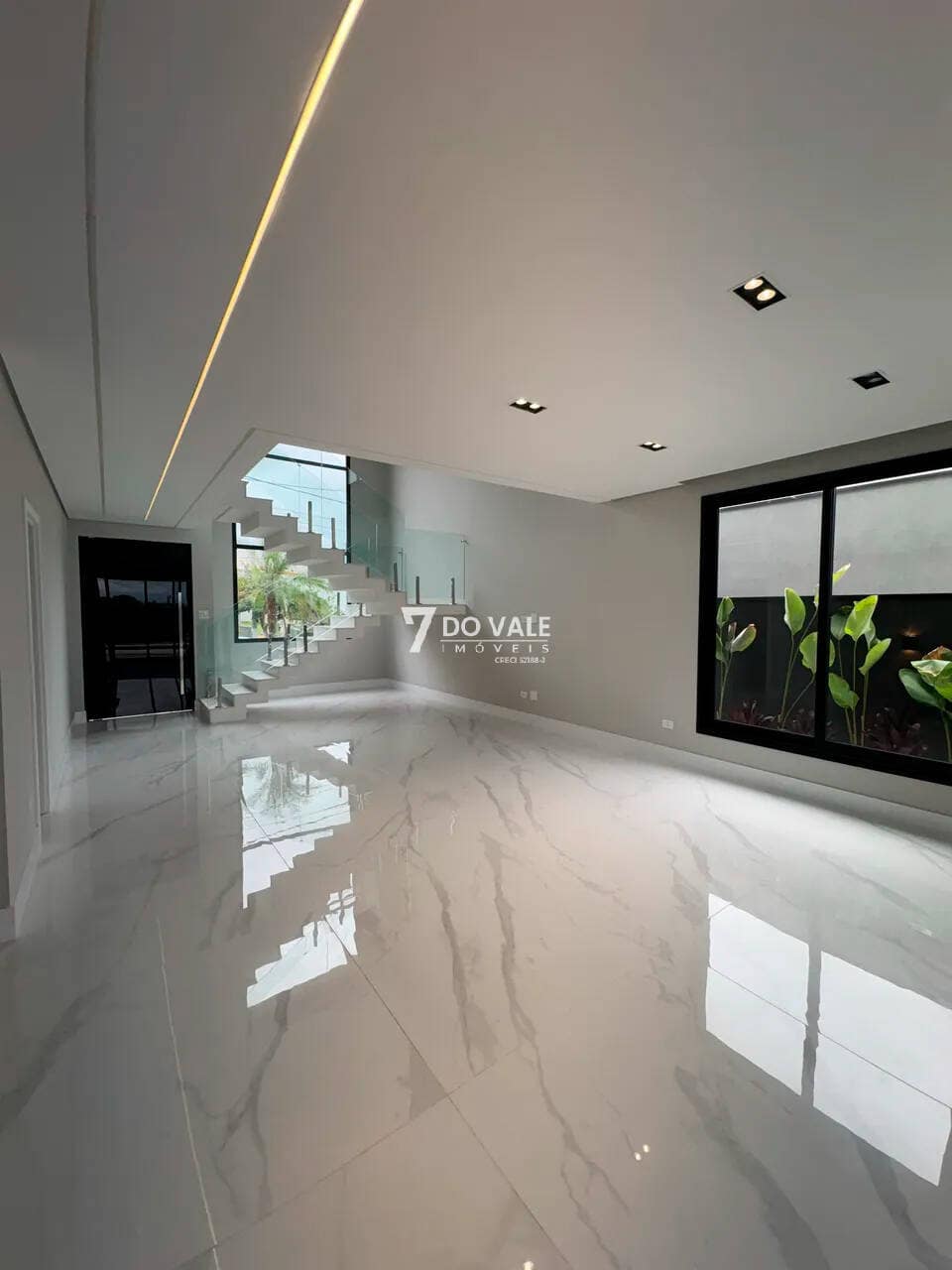 Foto 3 de Casa á venda | Terras do Vale | 3 Suítes | Piscina | Escritório | 230 m²