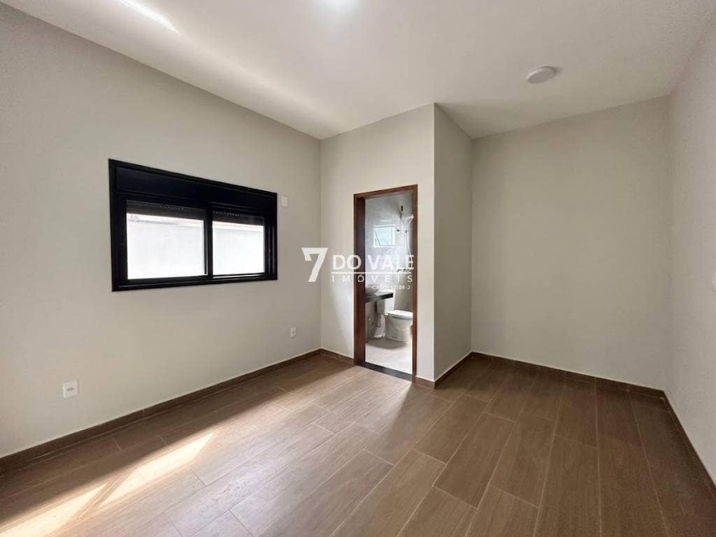 Foto 2 de Casa Terrea condomínio Malibu com 3 dorm, 1 suíte, closet e area gourmet