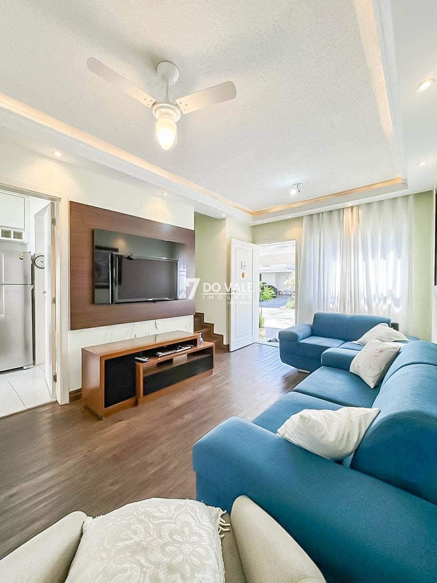 Foto principal de Casa à venda-2 Quartos-Condominio-Residence Club-Villa Branca-Jacarei-SP