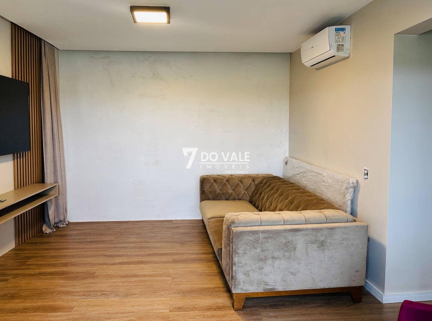 Foto principal de Apartamento à venda | Floradas Arboville | 2 Dorm | 1 Suíte | Varanda gourmet