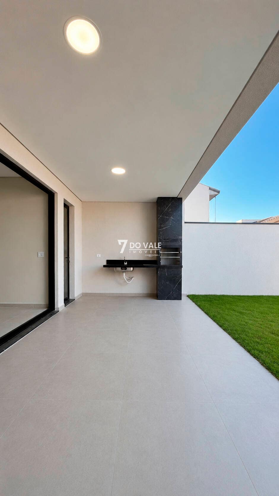 Foto 5 de Sobrado à venda | Villa Branca | 3 Dorm | 1 Suíte | 2 Vagas | 175 m²