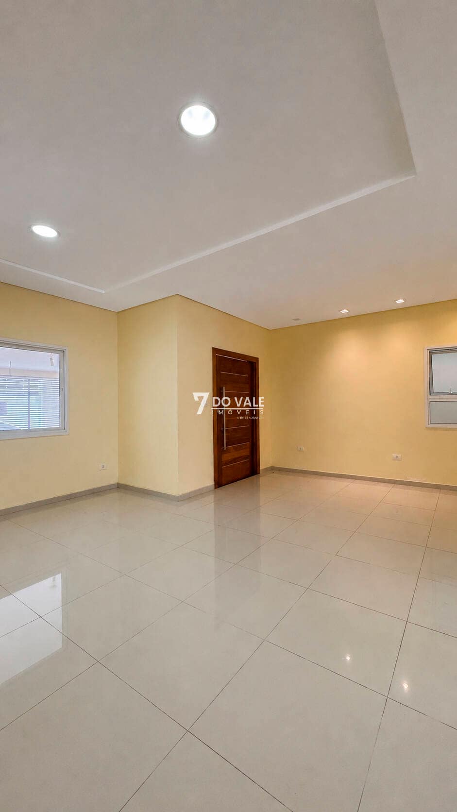Foto 3 de Casa à venda e locação | Villa Branca | 3 Dorm | 1 Suíte |Piscina |240 m²