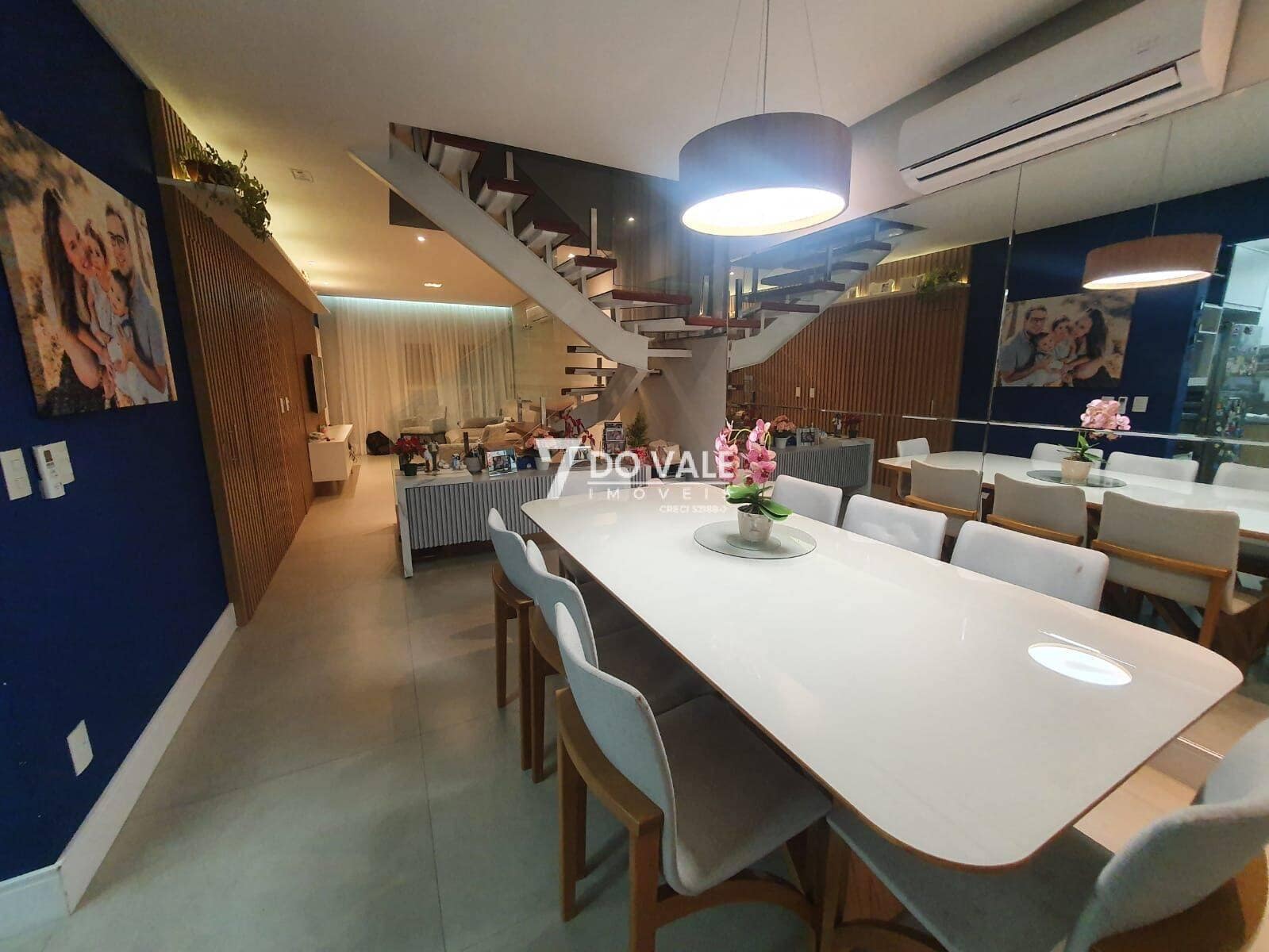 Foto 5 de Sobrado à venda | Condomínio Malibu | 4 Dorm |4 Suítes | 250 m²