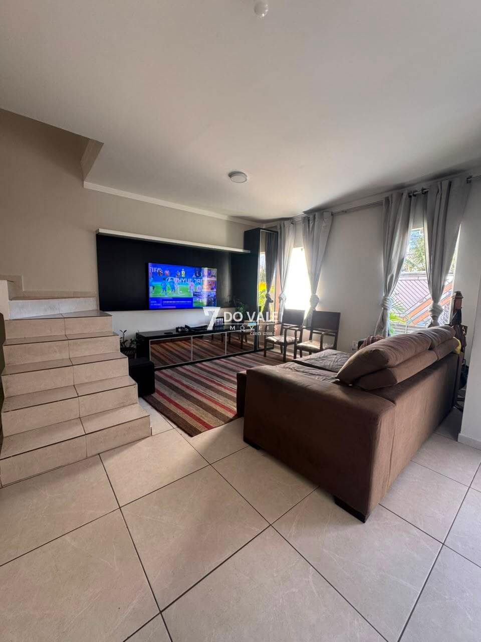 Foto principal de Sobrado à venda | Villa Branca | 3 Dorm | 1 Suíte | 140 m²