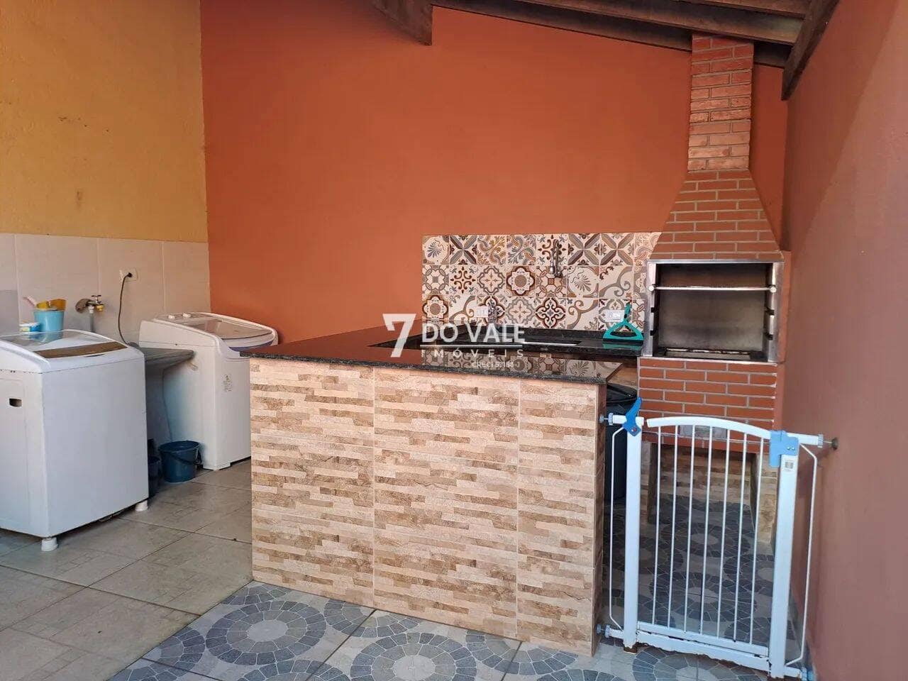 Foto 4 de Casa térrea à venda | Villa Branca | 2 Dorm | 2 Vagas | 175 m²