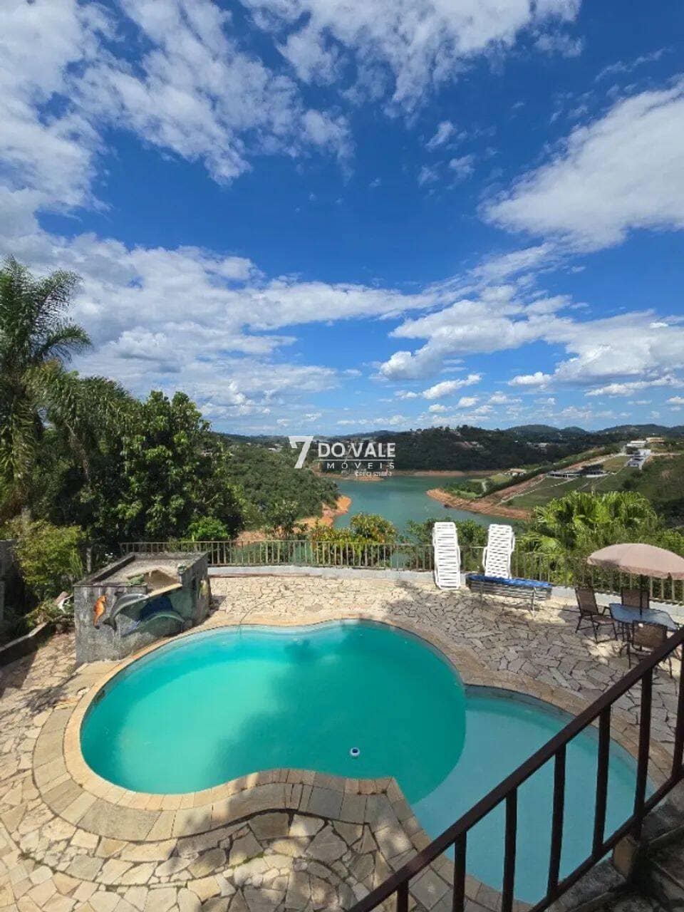 Foto 2 de Chácara à venda | Aguas de Igaratá | 3 Suítes | Vista Represa