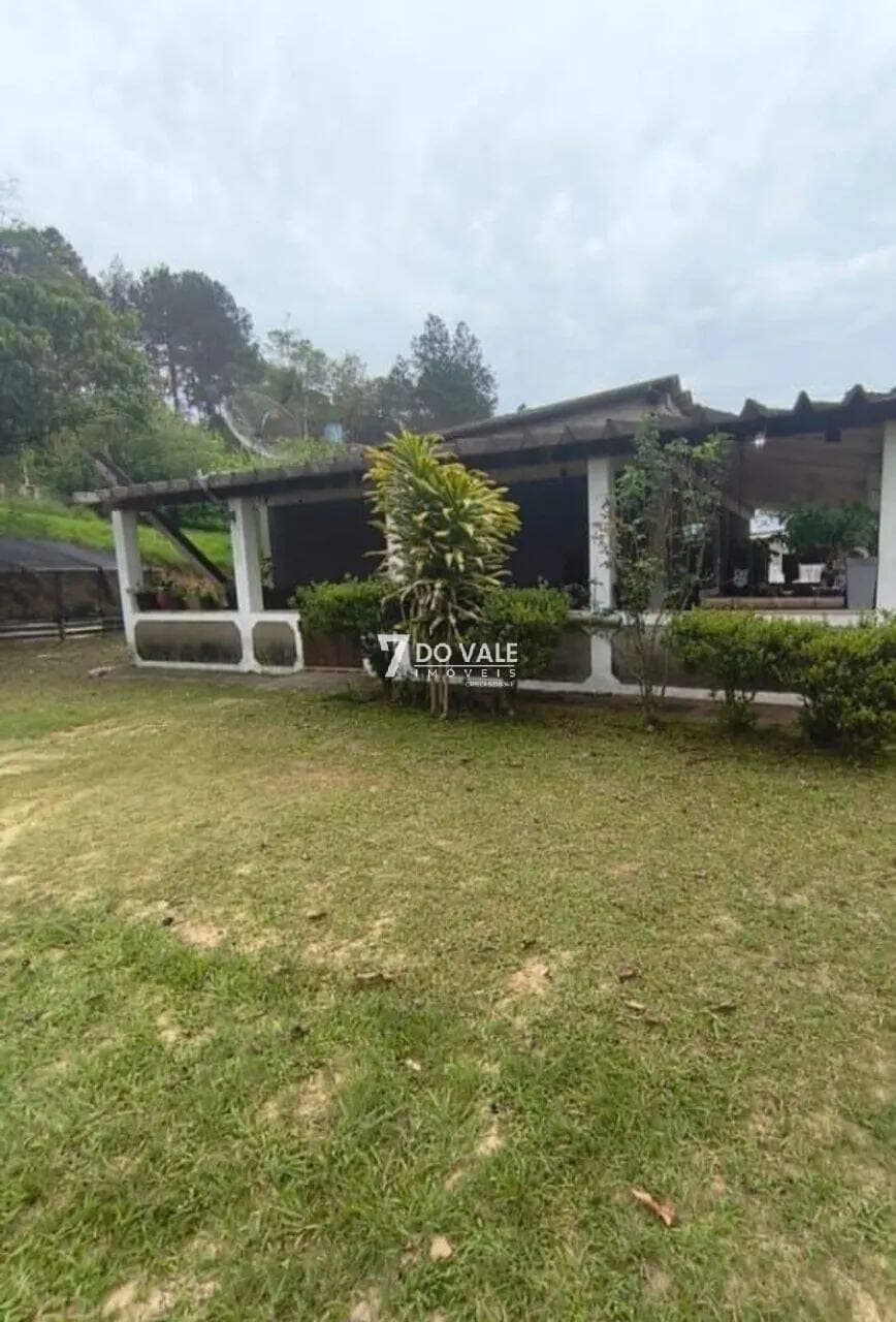Foto 5 de Chácara à venda | Igaratá | 2 Casas | Piscina e Lago | 8.000 m²