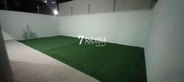 Foto 3 de Casa térrea à venda | Villa Branca | 3 Dorm | 1 Suíte | 250 m²